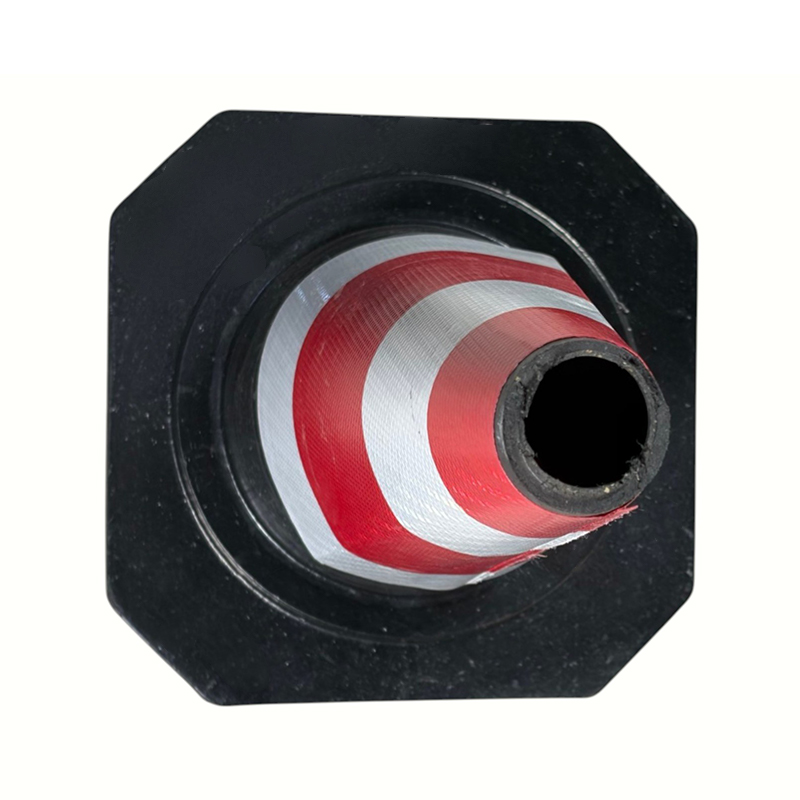 Cono de tráfico de caucho industrial de alta resistencia de varios tamaños para una solución rentable de seguridad vial Cono de tráfico de caucho industrial de alta resistencia de varios tamaños para una solución rentable de seguridad vial
