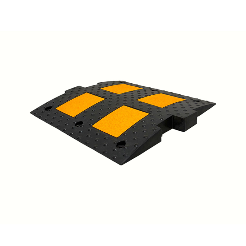 Parachoques de velocidad de caucho entrelazados modulares de alta densidad estándar europeos