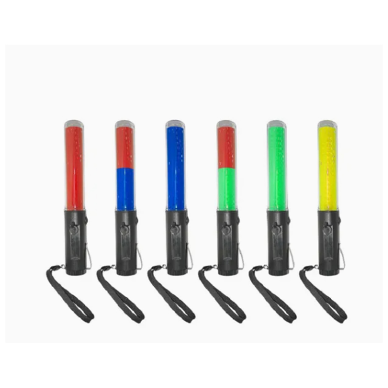 Conos de tráfico LED fotosensibles con detección automática, resistentes a la intemperie, alimentados con energía solar y luces de advertencia de señales de peligro Conos de tráfico LED fotosensibles con detección automática, resistentes a la intemperie, alimentados con energía solar y luces de advertencia de señales de peligro